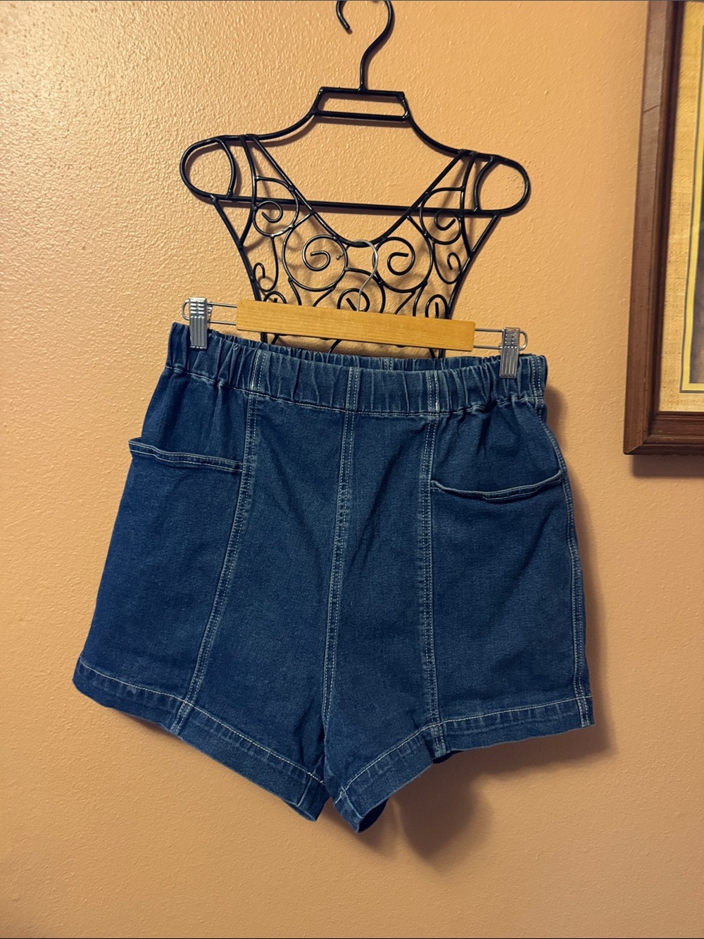 Fuinloth High-Waist Dark Blue Denim Shorts for Women
